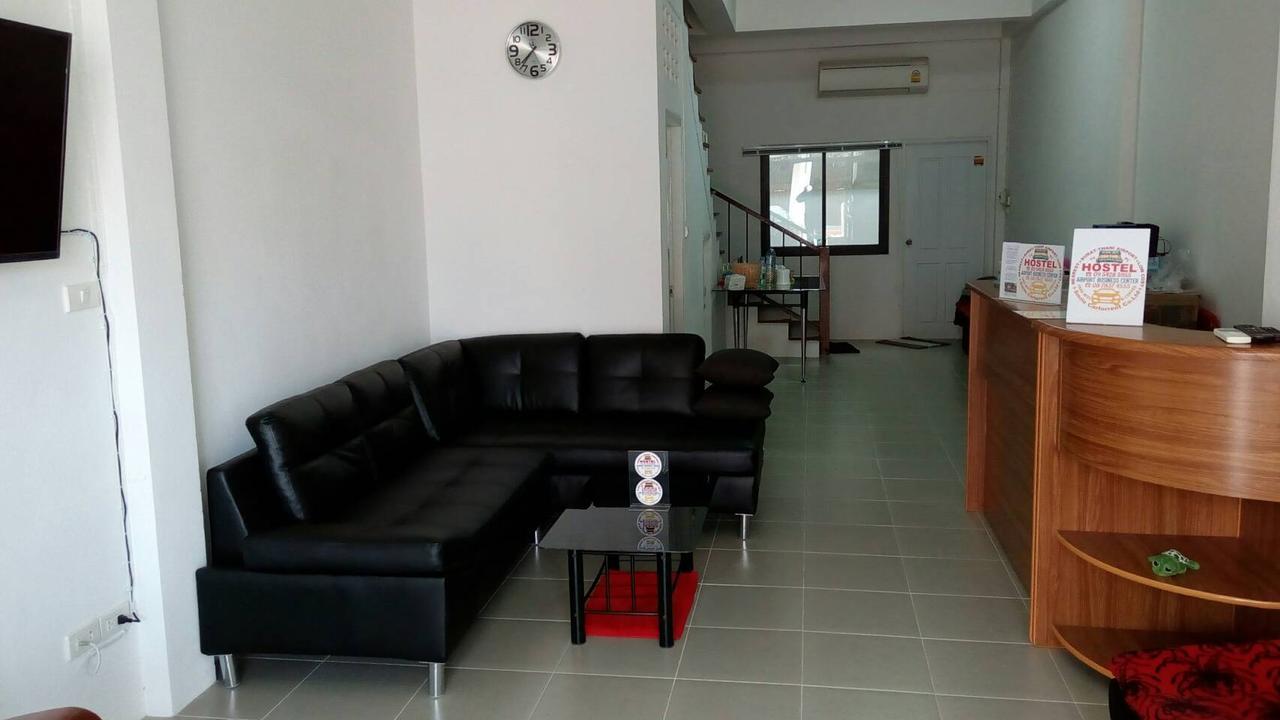 Suratthani Airport Hostel Сурат-Тхані Екстер'єр фото