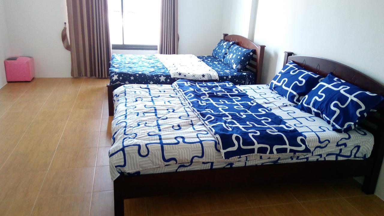 Suratthani Airport Hostel Сурат-Тхані Екстер'єр фото
